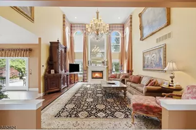 319 Valley View Cir, Freehold Township, NJ 07728 - Photo 13