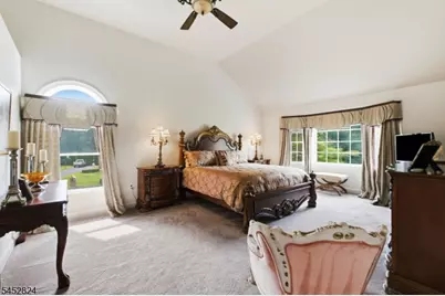 319 Valley View Cir, Freehold Township, NJ 07728 - Photo 25