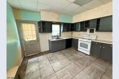 139 S Sussex St, Gloucester City, NJ 08030 - Photo 3