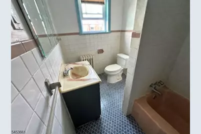 139 S Sussex St, Gloucester City, NJ 08030 - Photo 9