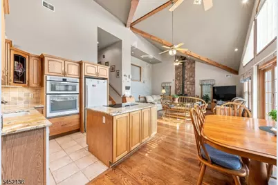 25 Decker Pond Trl, Vernon, NJ 07461 - Photo 7