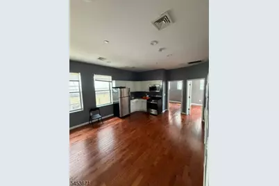 92 Ellison St #2B, Paterson, NJ 07505 - Photo 3