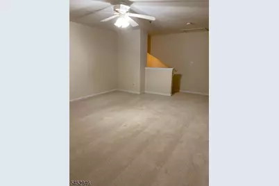 220 Cambridge Ct, Clifton, NJ 07014 - Photo 11