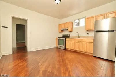 39 Unity Ave, Newark, NJ 07106 - Photo 3