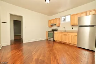 39 Unity Ave, Newark, NJ 07106 - Photo 3