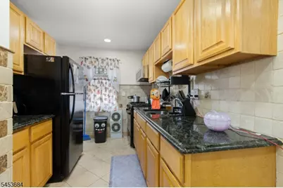 637 Myrtle St #4, Elizabeth, NJ 07202 - Photo 7