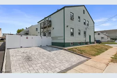 637 Myrtle St #4, Elizabeth, NJ 07202 - Photo 31