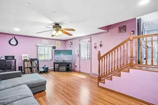 10 Independence Dr, Roselle, NJ 07203 - Photo 5