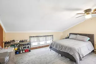 10 Independence Dr, Roselle, NJ 07203 - Photo 13