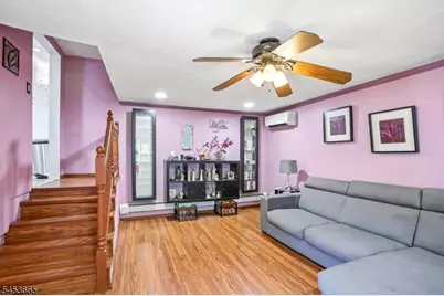 10 Independence Dr, Roselle, NJ 07203 - Photo 7