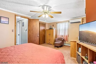 10 Independence Dr, Roselle, NJ 07203 - Photo 29