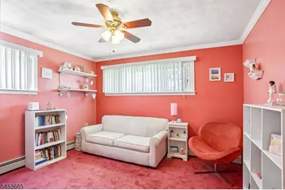 10 Independence Dr, Roselle, NJ 07203 - Photo 21