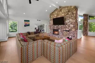 90 Phillips Rd, Frankford Township, NJ 07826 - Photo 9