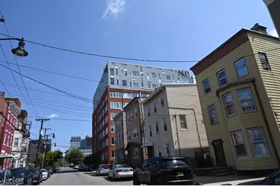 77 Columbia St #3, Newark, NJ 07102 - Photo 3