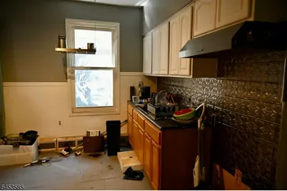 77 Columbia St #3, Newark, NJ 07102 - Photo 5