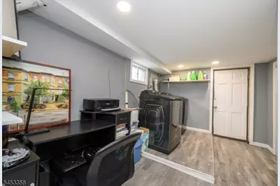 708 E Grand Ave, Rahway, NJ 07065 - Photo 31