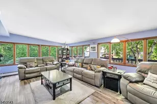 59 Shawnee Rd, Hopatcong, NJ 07843 - Photo 27