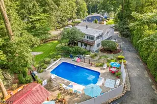 59 Shawnee Rd, Hopatcong, NJ 07843 - Photo 13