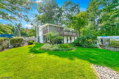 59 Shawnee Rd, Hopatcong, NJ 07843 - Photo 7