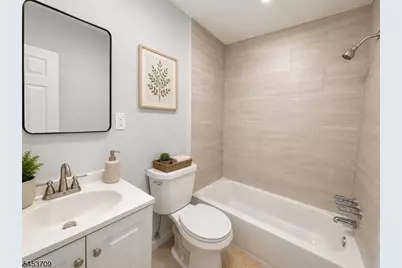 227 Patterson St #2F, Harrison, NJ 07029 - Photo 11