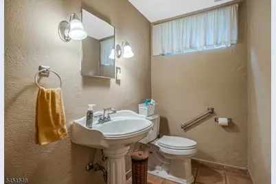 173 Hillcrest Rd, Watchung, NJ 07069 - Photo 15