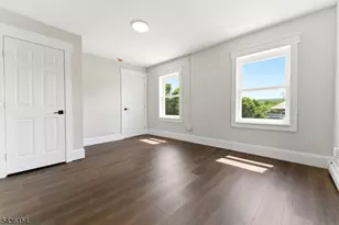 60 Brainard St, Phillipsburg, NJ 08865 - Photo 25