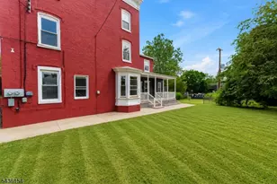 60 Brainard St, Phillipsburg, NJ 08865 - Photo 3
