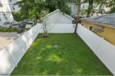 57 Eckert Ave, Newark, NJ 07112 - Photo 35