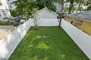 57 Eckert Ave, Newark, NJ 07112 - Photo 35
