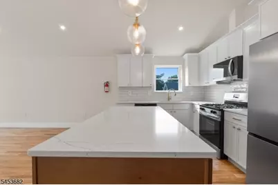 57 Eckert Ave, Newark, NJ 07112 - Photo 43