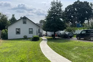 16 Bayard Pl, Newark, NJ 07106 - Photo 1