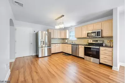 7 Henoch Ave, Clifton, NJ 07013 - Photo 11