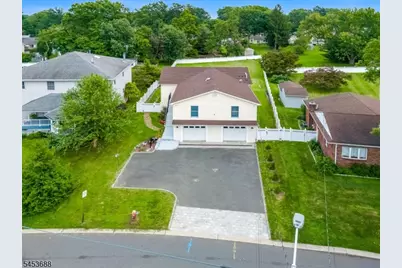 7 Henoch Ave, Clifton, NJ 07013 - Photo 3