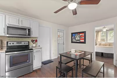 101 S 18th Ave, Manville, NJ 08835 - Photo 13