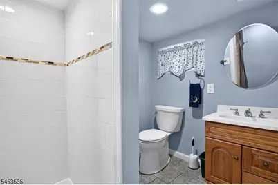 1 Perry Pl, Springfield, NJ 07081 - Photo 19