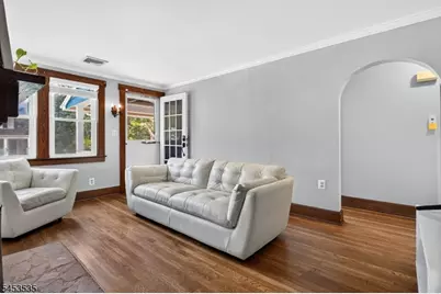 1 Perry Pl, Springfield, NJ 07081 - Photo 5