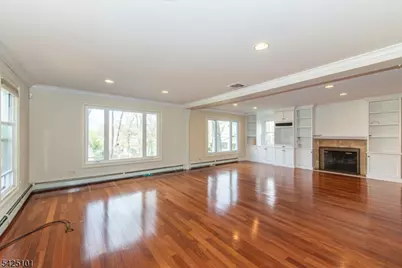 7 Fernwood Trl, Mountain Lakes, NJ 07046 - Photo 5