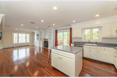 7 Fernwood Trl, Mountain Lakes, NJ 07046 - Photo 15