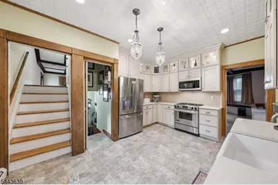 11 Willow St, Cranford Township, NJ 07016 - Photo 13
