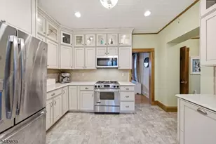 11 Willow St, Cranford Township, NJ 07016 - Photo 15