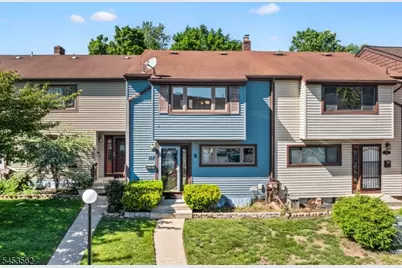 489 Brookside Ln, Hillsborough Township, NJ 08844 - Photo 5