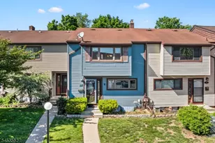 489 Brookside Ln, Hillsborough Township, NJ 08844 - Photo 5