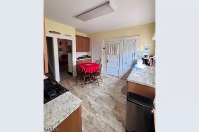 409 E 25th St, Paterson, NJ 07514 - Photo 9