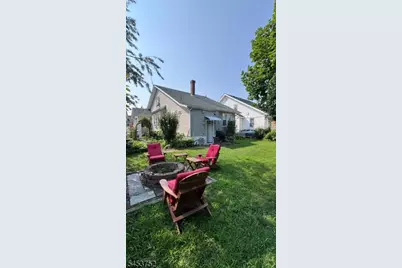 409 E 25th St, Paterson, NJ 07514 - Photo 27