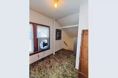 409 E 25th St, Paterson, NJ 07514 - Photo 15