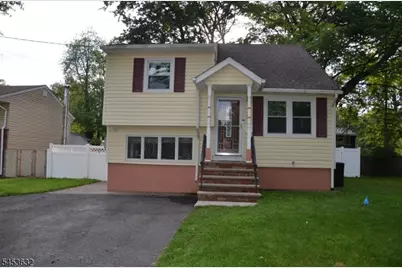 38 Auburn Rd, Parsippany, NJ 07054 - Photo 3