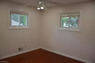 38 Auburn Rd, Parsippany, NJ 07054 - Photo 29