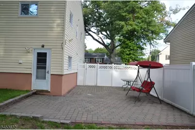 38 Auburn Rd, Parsippany, NJ 07054 - Photo 5