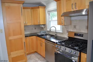 38 Auburn Rd, Parsippany, NJ 07054 - Photo 15