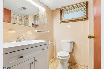 124 Sonora Ave, Woodbridge Township, NJ 08830 - Photo 23